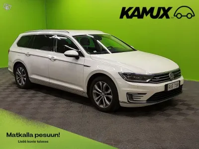 Volkswagen Passat Variant GTE Plug-In Hybrid 160 kW DSG-automaatti / Jakopää tehty / Webasto / Vetokoukku /